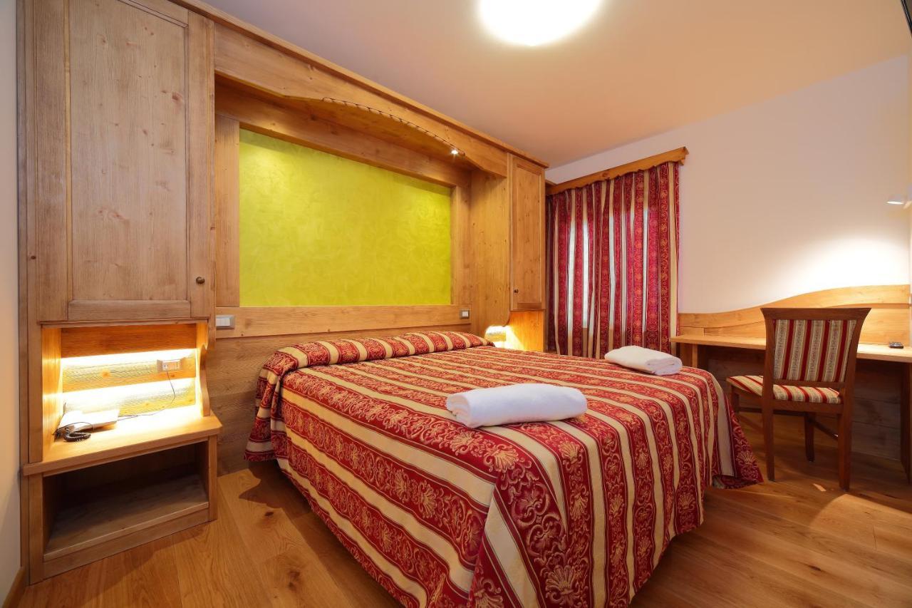 Hotel Al Sole Fusine in Valromana Zewnętrze zdjęcie