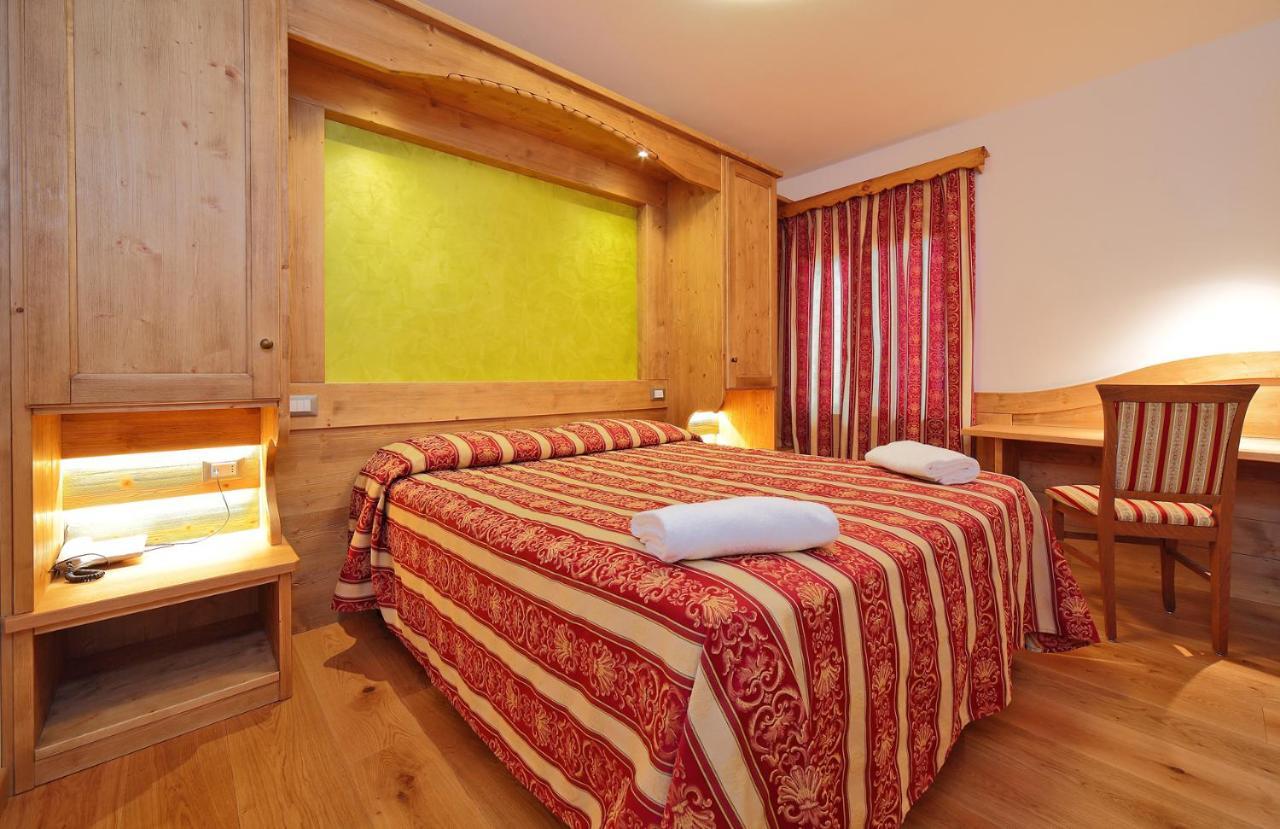 Hotel Al Sole Fusine in Valromana Zewnętrze zdjęcie