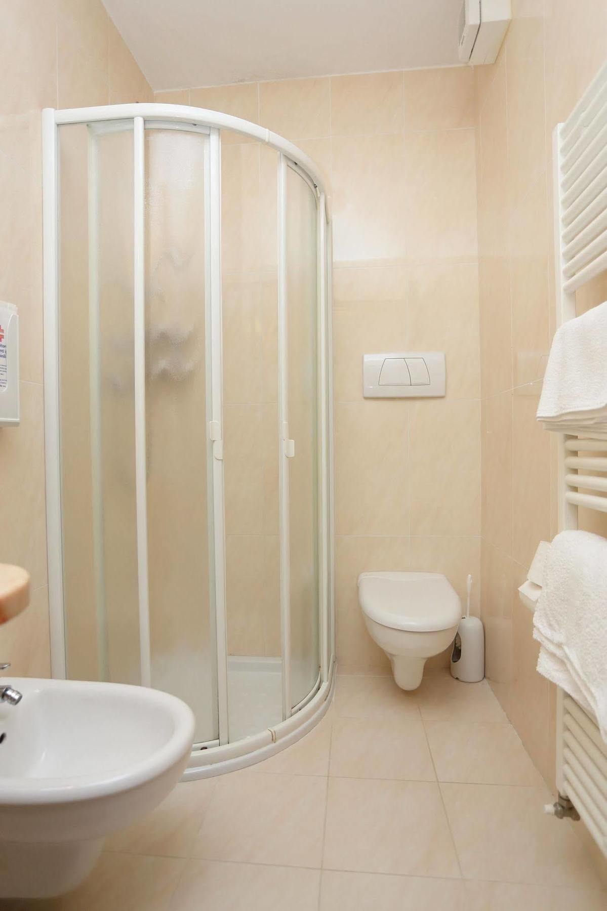 Hotel Al Sole Fusine in Valromana Zewnętrze zdjęcie